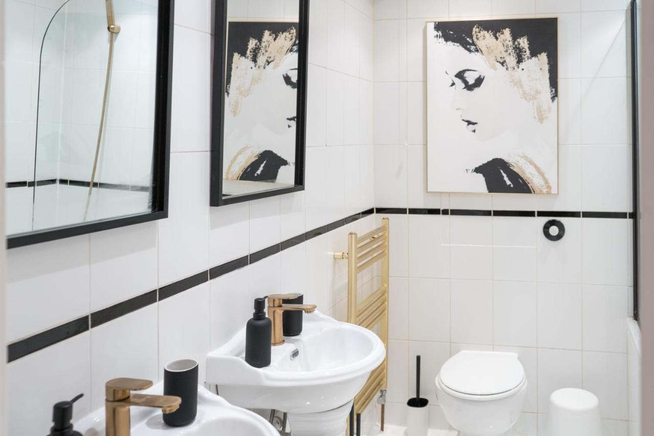 Апартаменти Camden Luxury Flat With Private Patio Лондон Екстер'єр фото